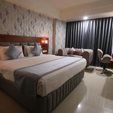 Eastin Hotels Haydarabad Dış mekan fotoğraf